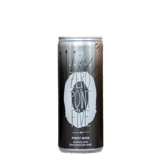 A single aluminum can of Leitz Zero Point Five Pinot Noir alcohol-free dealcoholized wine, shown on a plain white background.