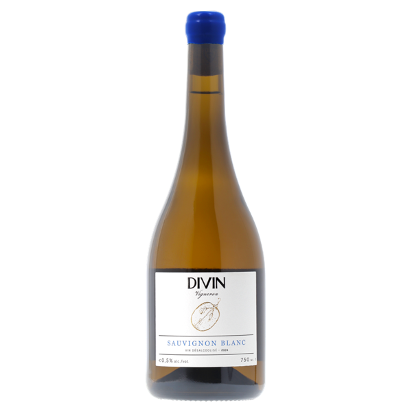 Wine bottle labeled 'Divin' on a white background